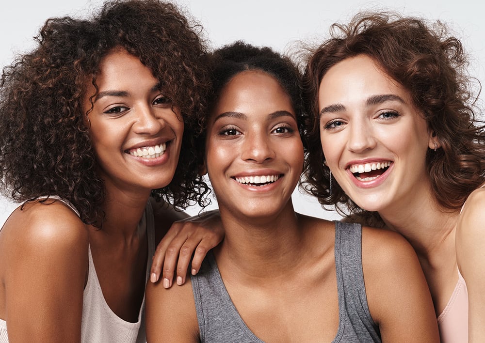 Look younger with expert services provided by our cosmetic dentists near Millennium Park, Chicago. Look Younger near Printer's Row Chicago